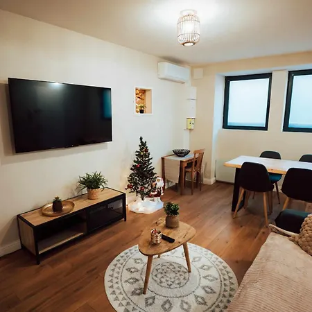 Ancien Cloitre Renove - Hyper Centre - T2 De 50m2