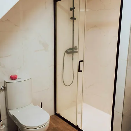 Apartment Ancien Cloitre Renove - Hyper Centre - T2 De 50m2 *