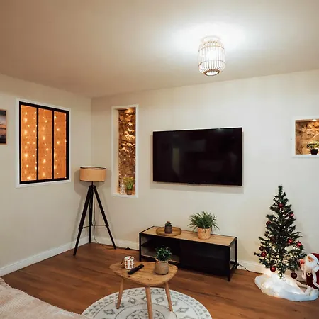 Ancien Cloitre Renove - Hyper Centre - T2 De 50m2