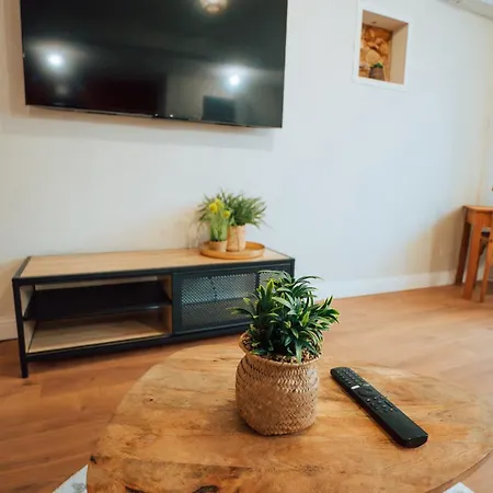 Ancien Cloitre Renove - Hyper Centre - T2 De 50m2 Apartment