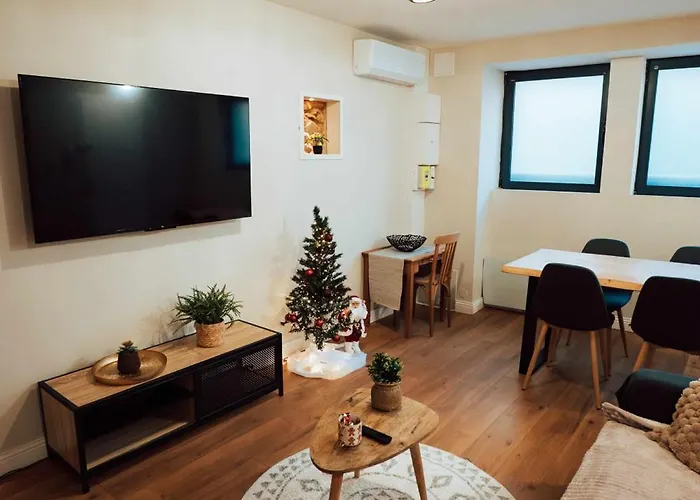 Ancien Cloitre Renove - Hyper Centre - T2 De 50m2